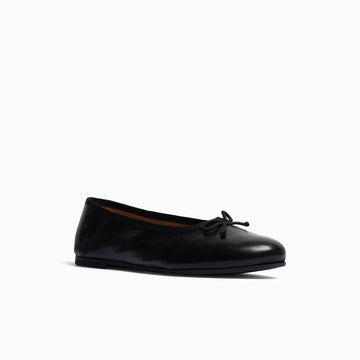 Prima - Black Leather