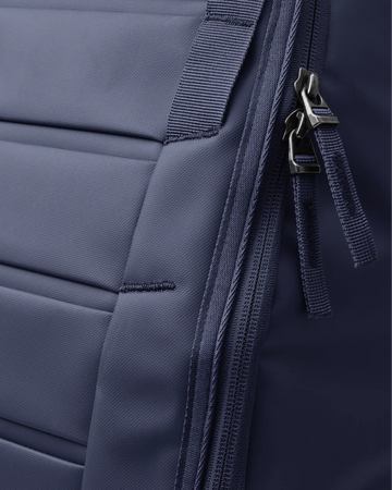Hugger Backpack 25L - Blue Hour