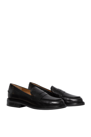 A9300 - Black Calf