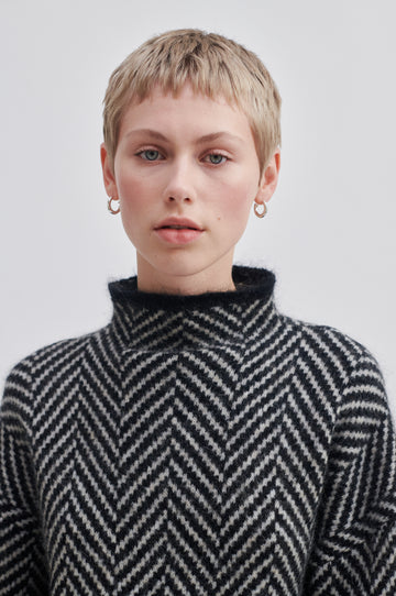 Herrin Knit New T-Neck - Black