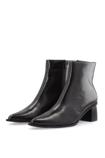 Bialeonora Short Zip Boot Faux Leather - Brown Pratia