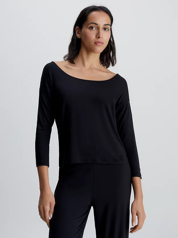 L/S Curve Neck - Black