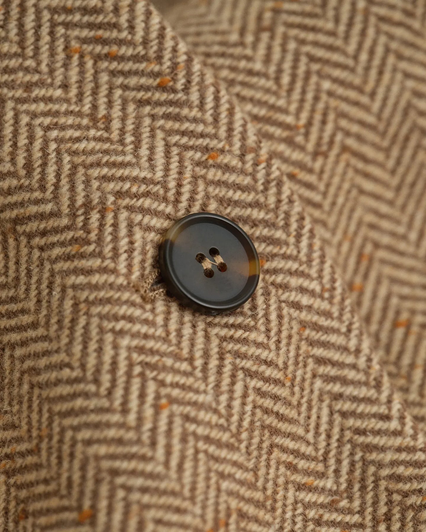 GANT Slim Wool Blend Herringbone Blazer - Roasted Walnut