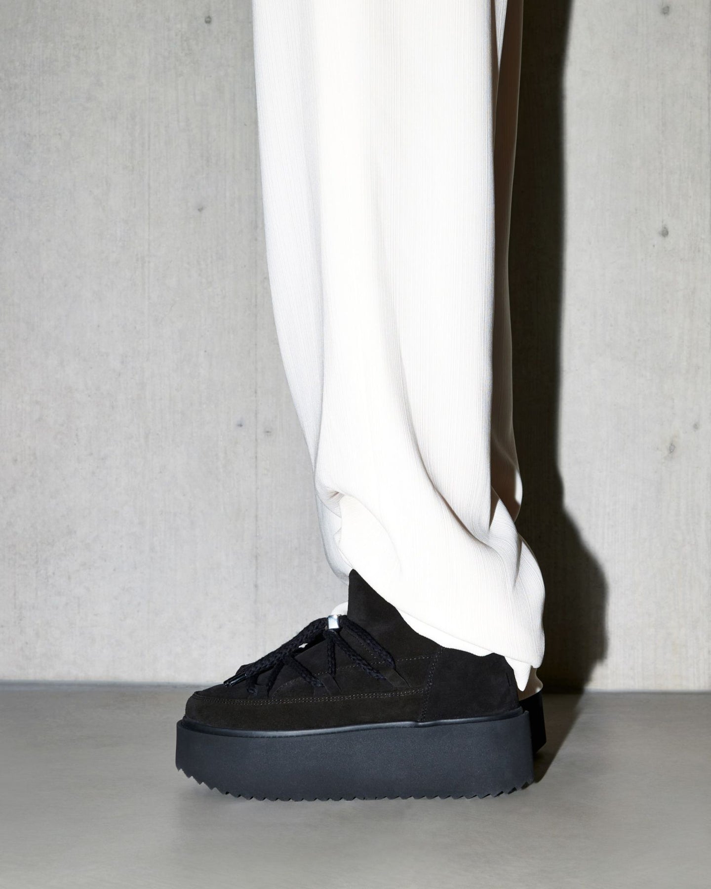 Classic Low Platform - Svart