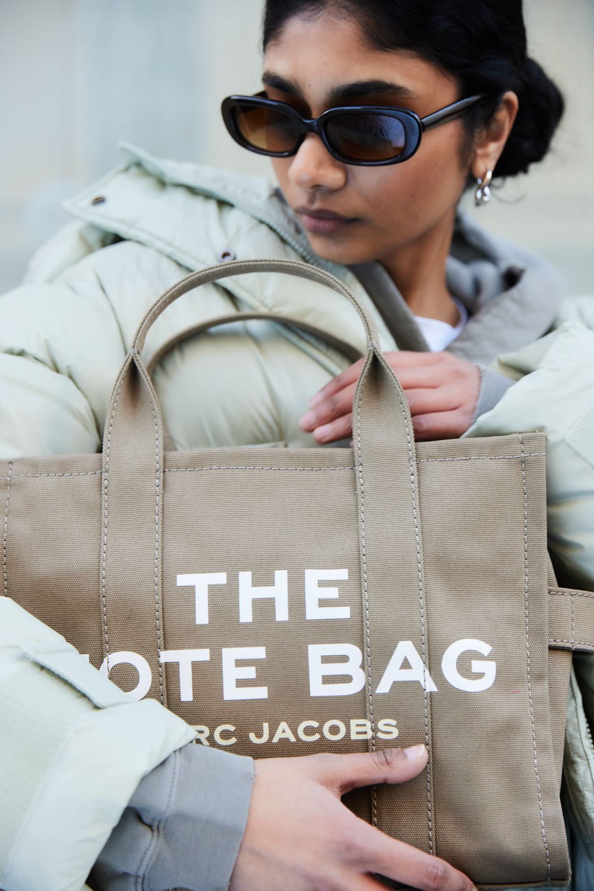The Canvas Medium Tote - Slate Green