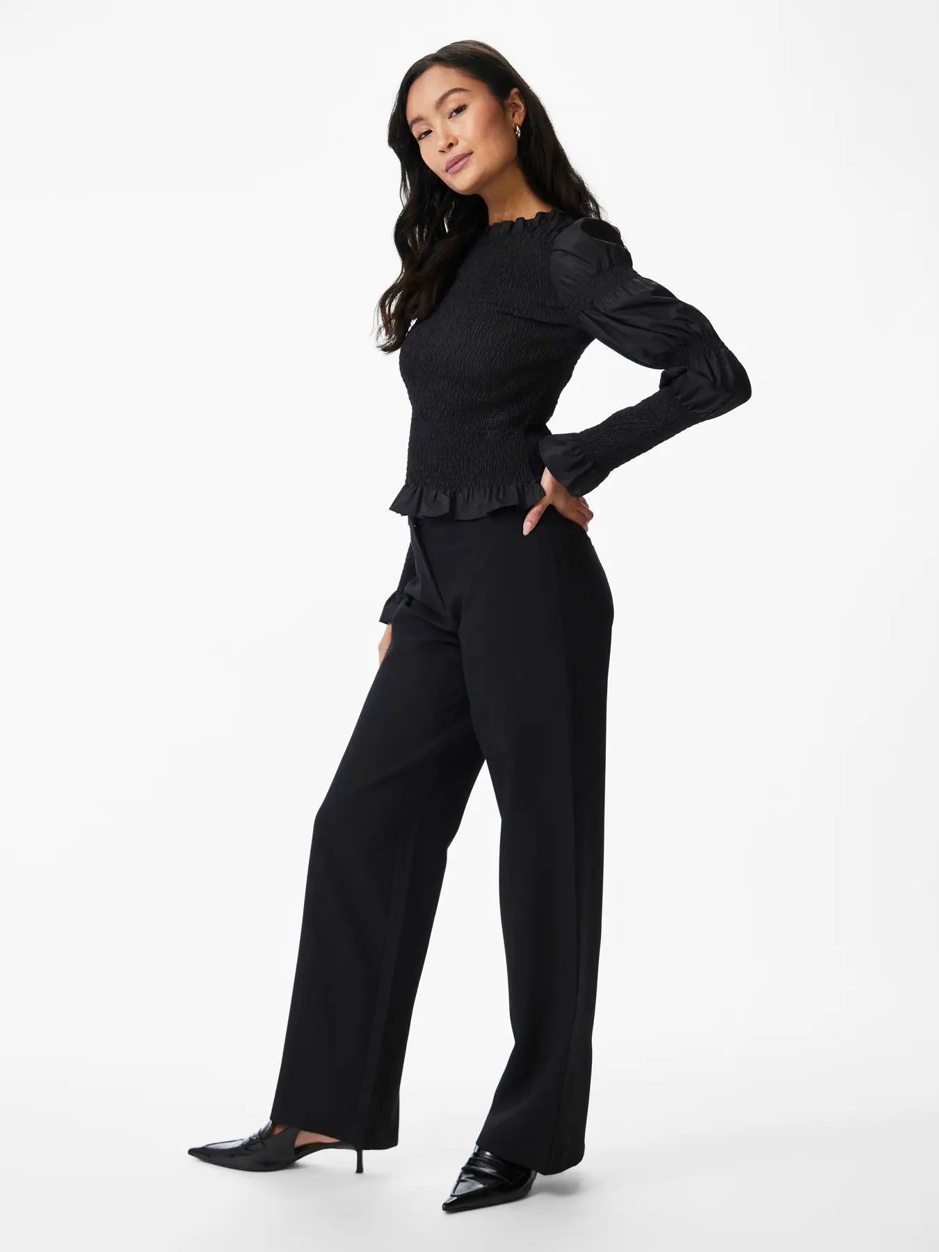 Yaschemma Ls Smock Top - Svart