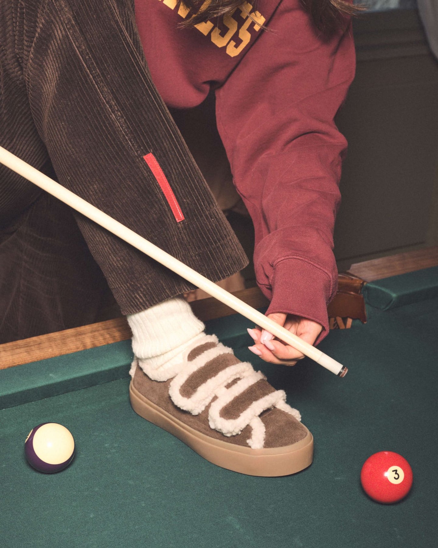 INUIKII Shearling Low Velcro - Mörkbrun