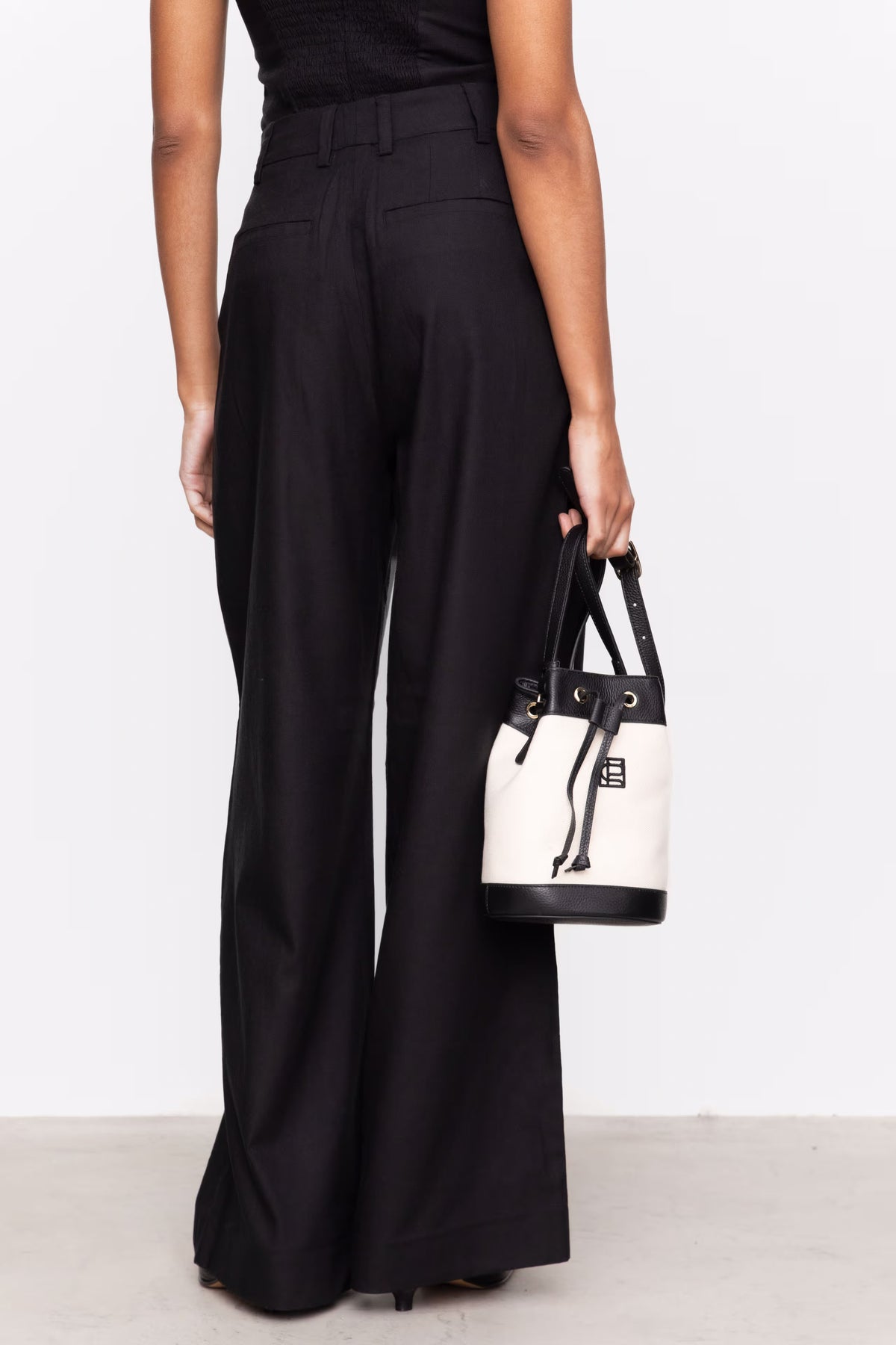 Ava Trouser Linen - Svart