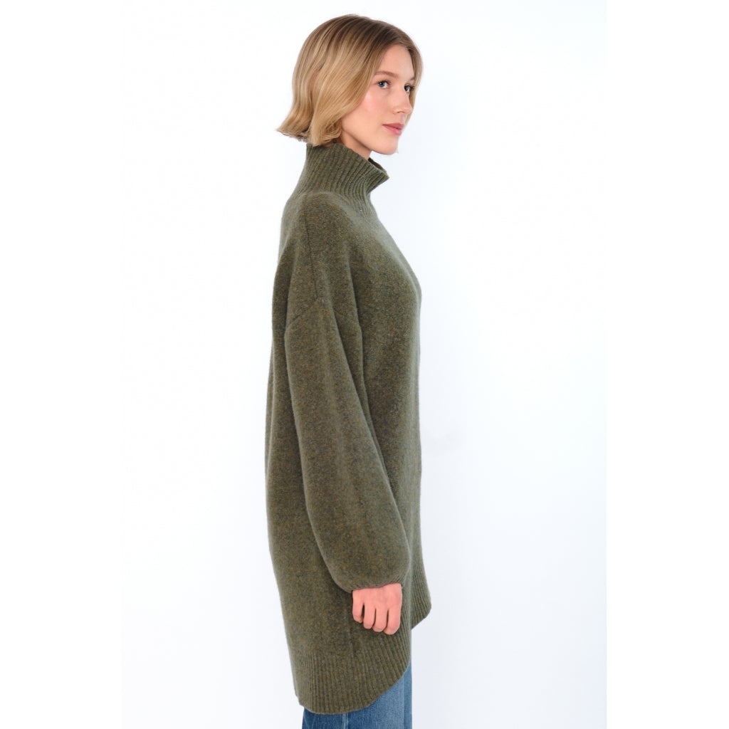 Fam Patch Long Sweater - Winter Moss