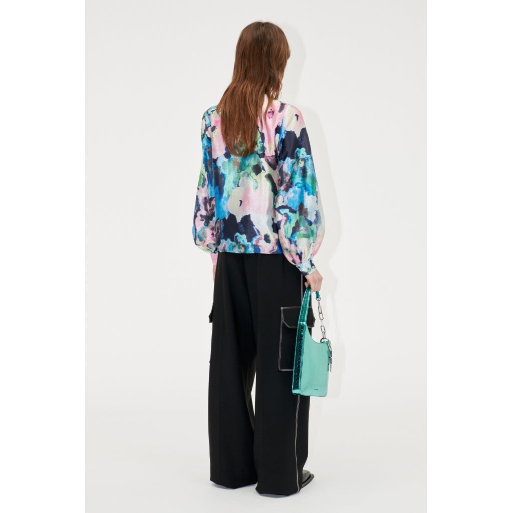 Ashley - Frosted Floral Day