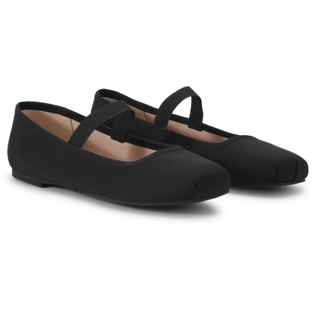 Tacoma - Black