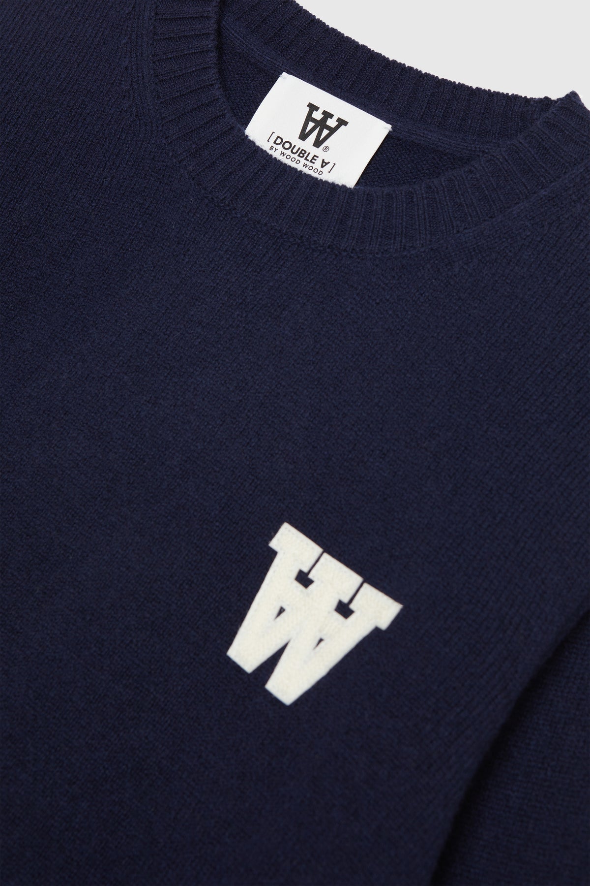 Tay Aa Cs Patch Lambswool Jumper - Navy