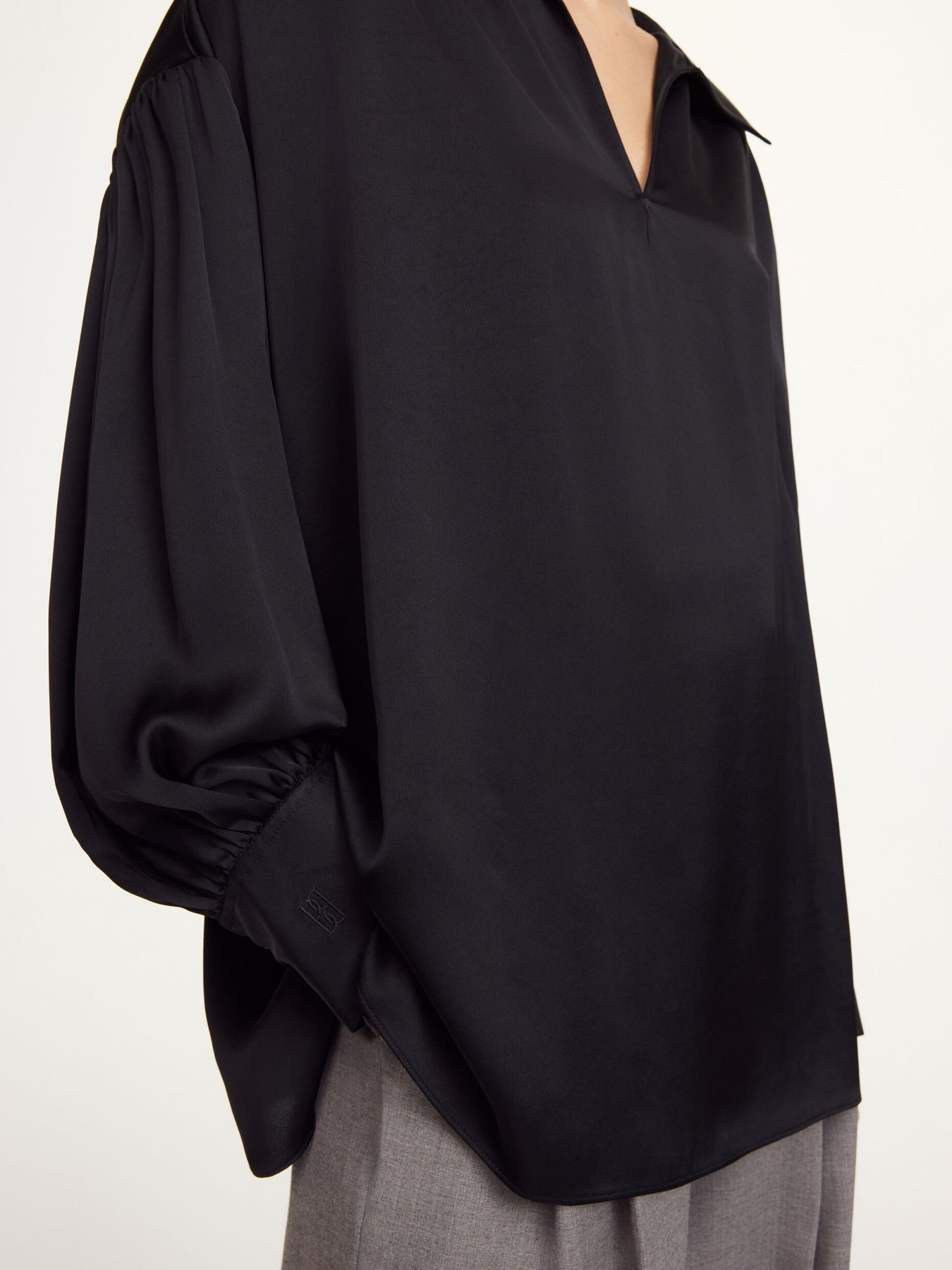 Leonora Satin - Svart