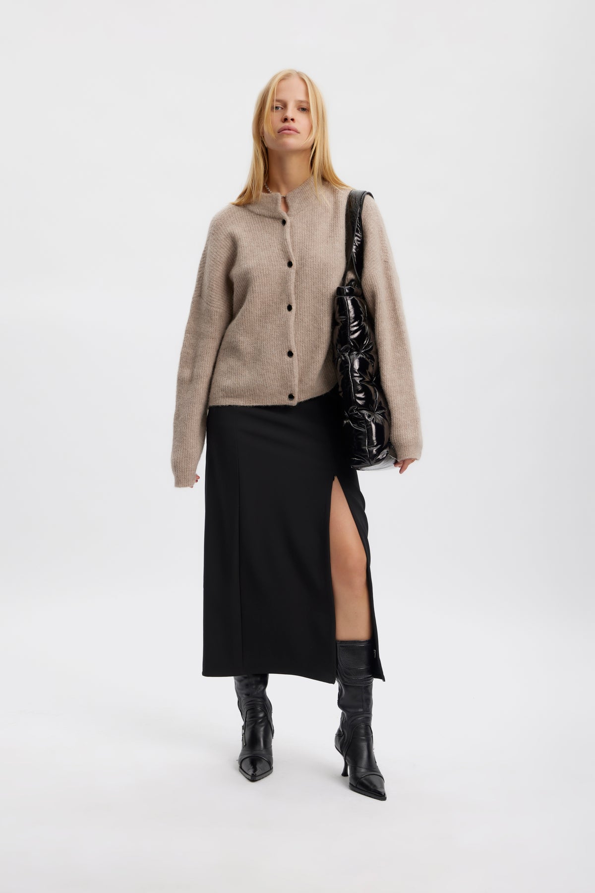 JoelleGZ HW Long Skirt - Black