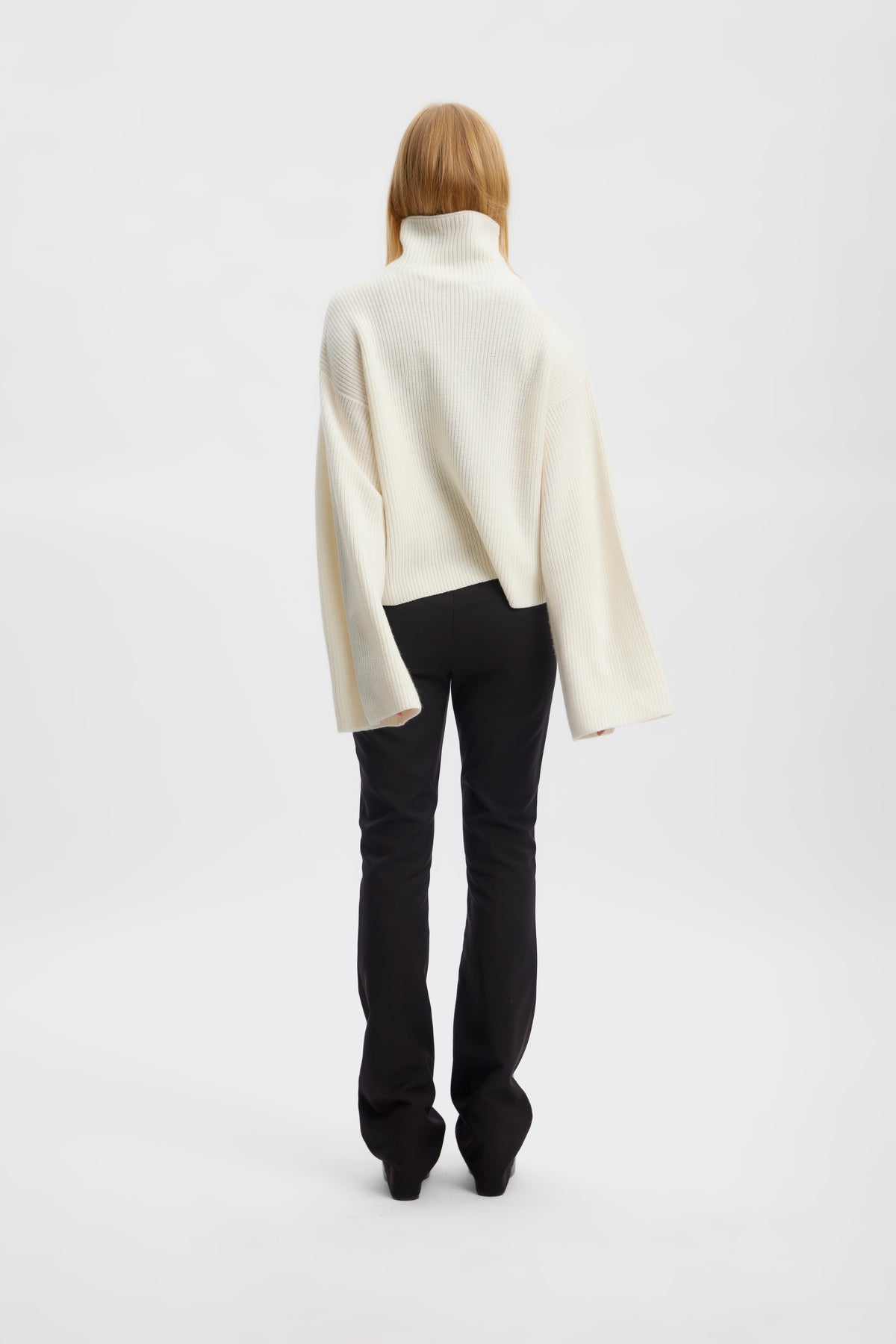 RisaneGZ High Neck Wool Pullover - Egret