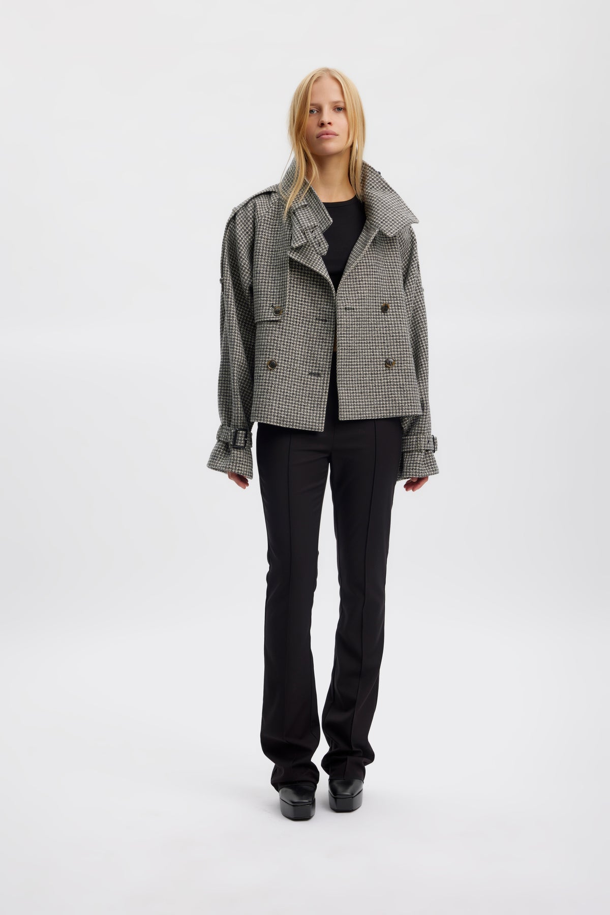 AvicGZ Jacket - Black/White Hound