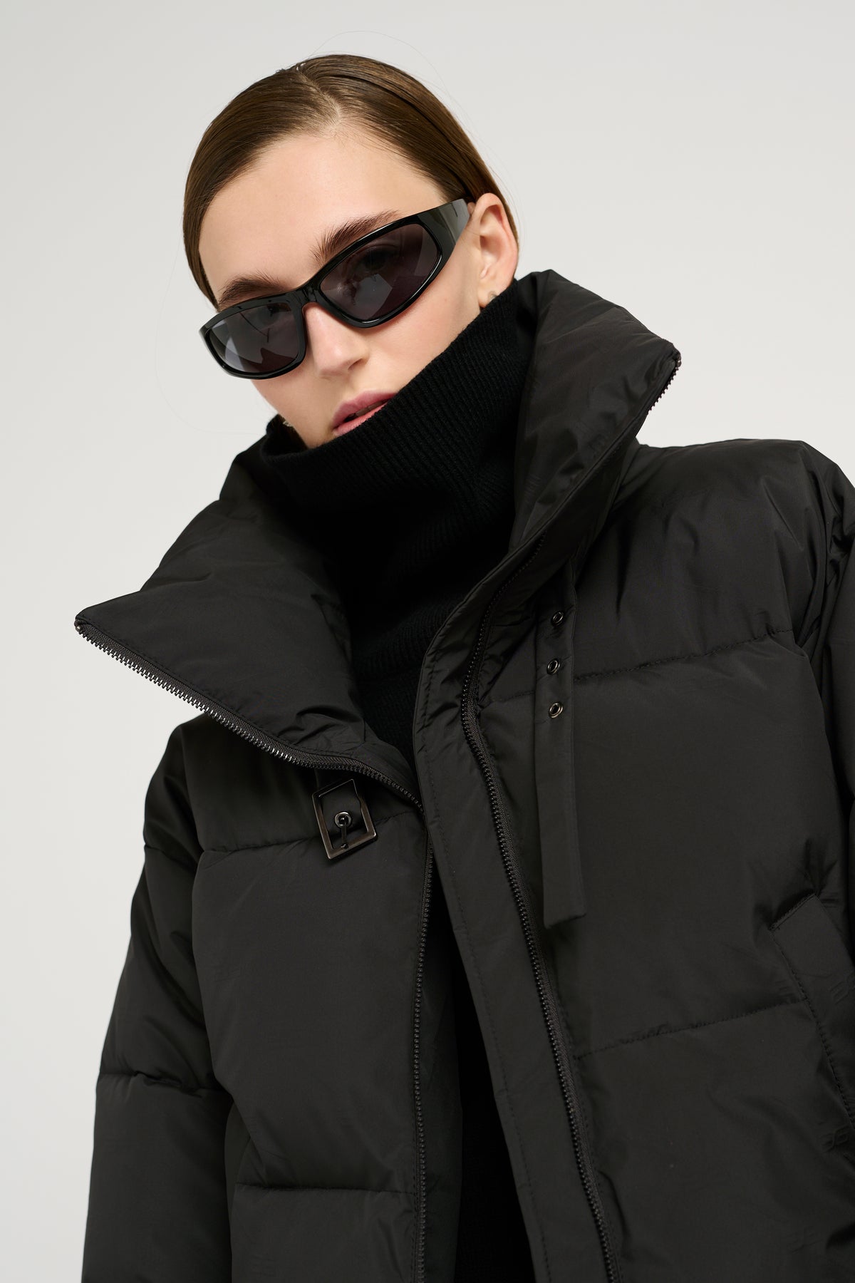 PinaraGZ Short Puffer - Black