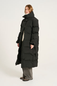 PinaraGZ Long Puffer - Black