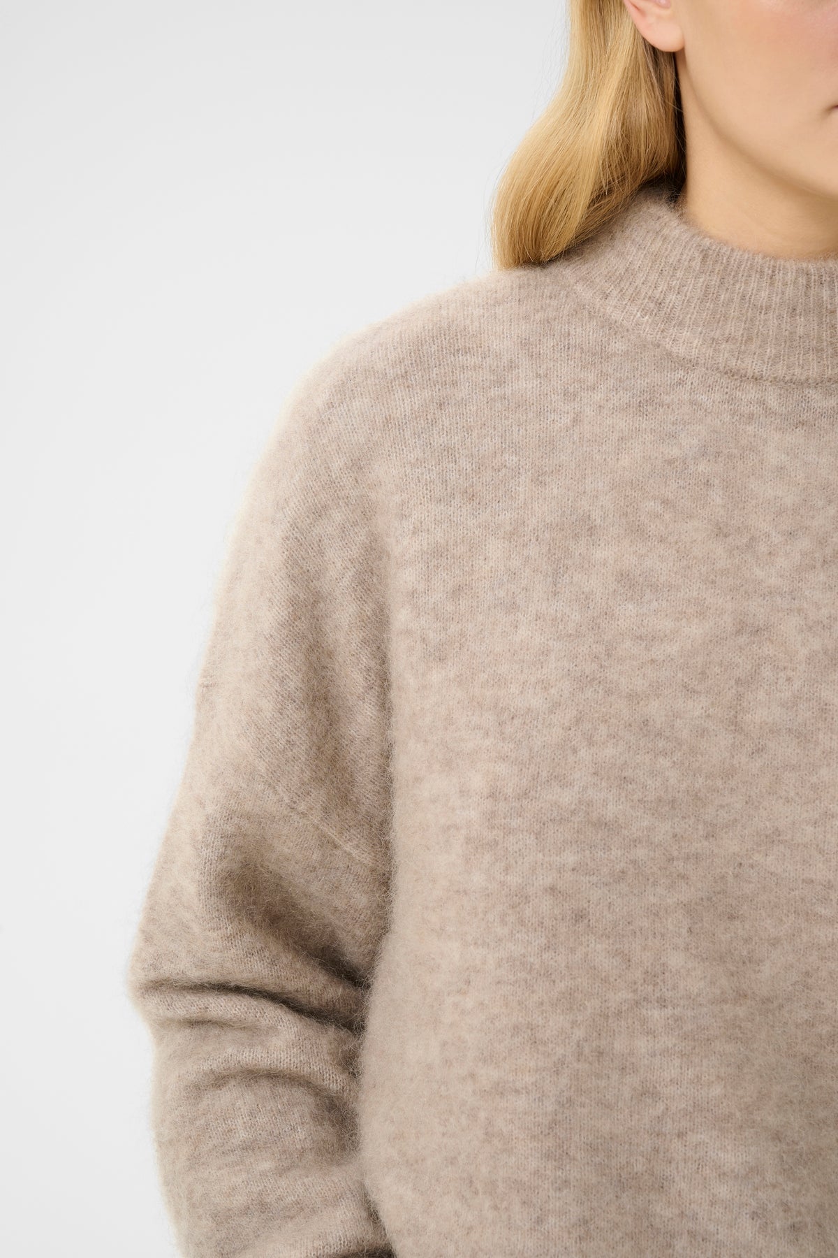 Gzdebbie Pullover - Warm Sand Melange