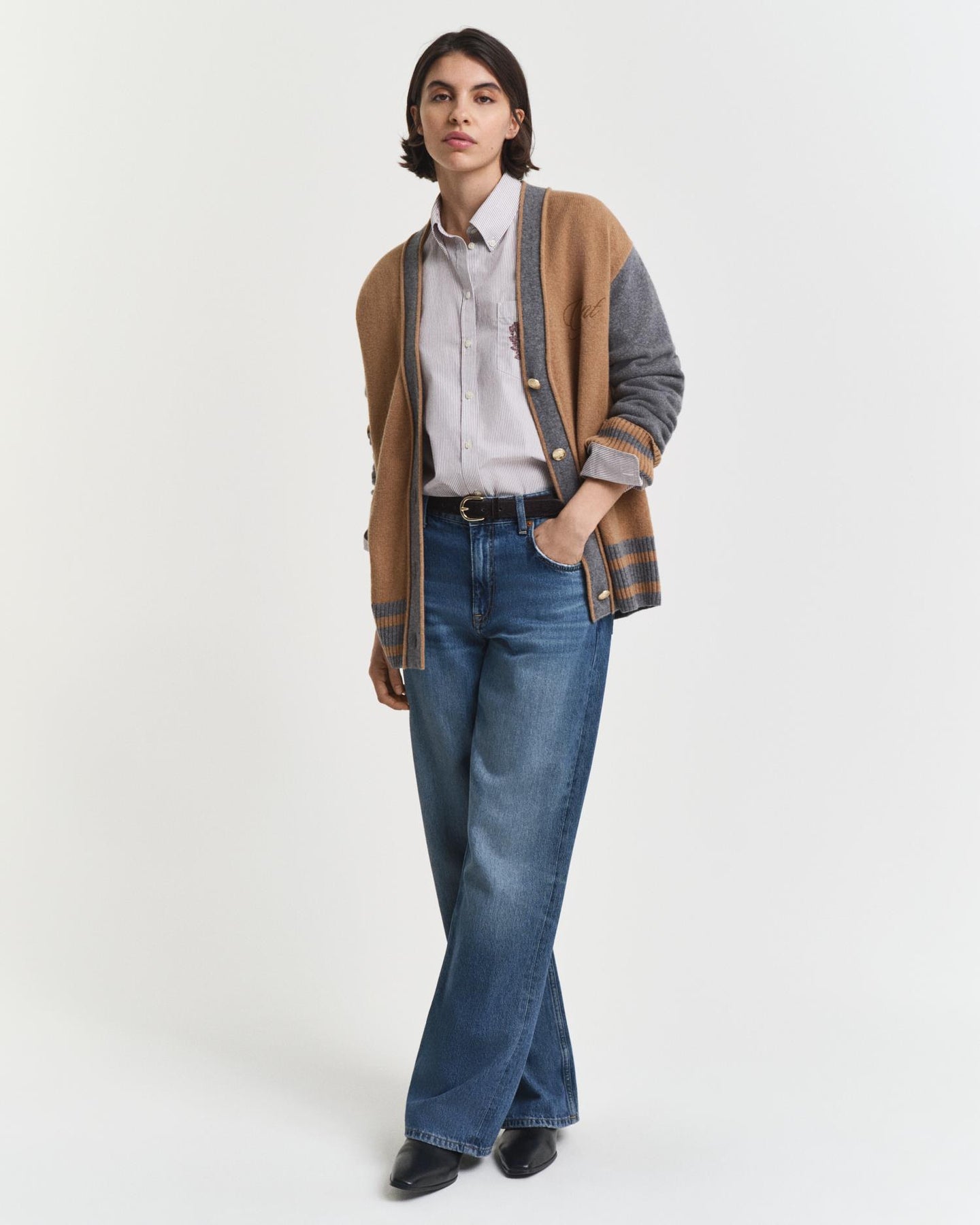 GANT Varsity V-Neck Cardigan - Whiskey Brown