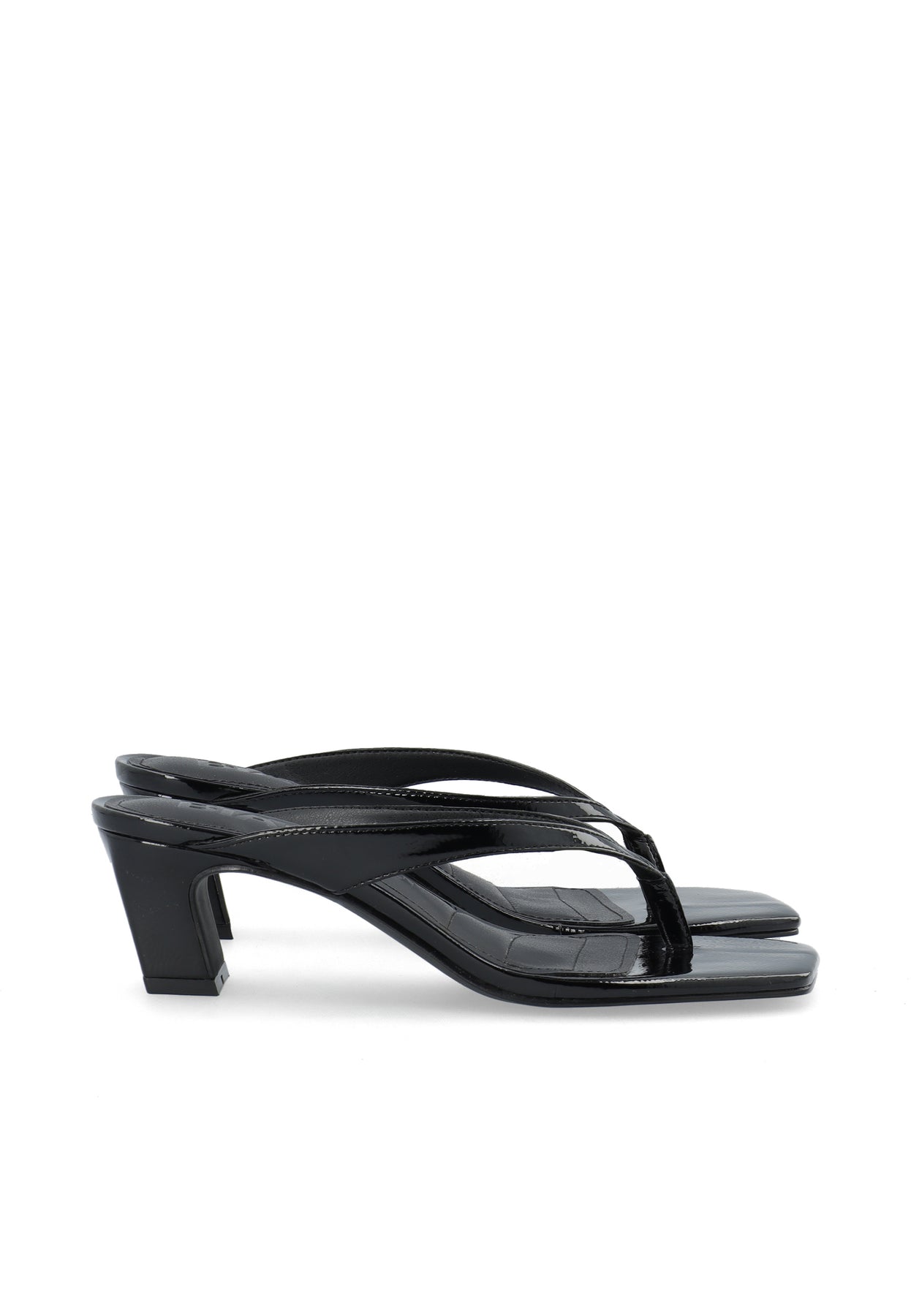 Biaspice Toe Post Faux Leather - Svart Lack