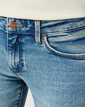 Wrangler Bootcut Jeans - Iceberg Blue