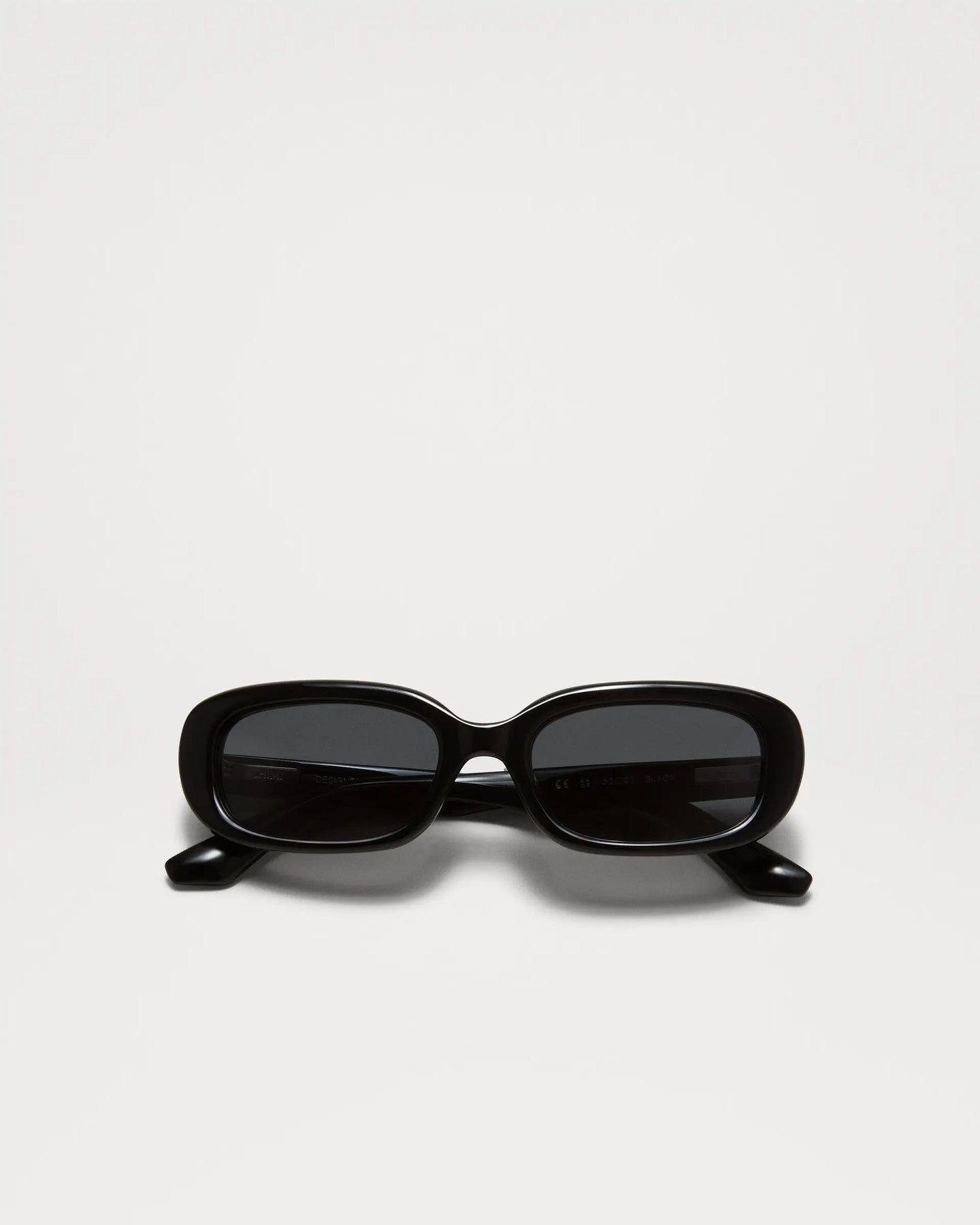 Chimi Eyewear Black #12 Solglasögon
