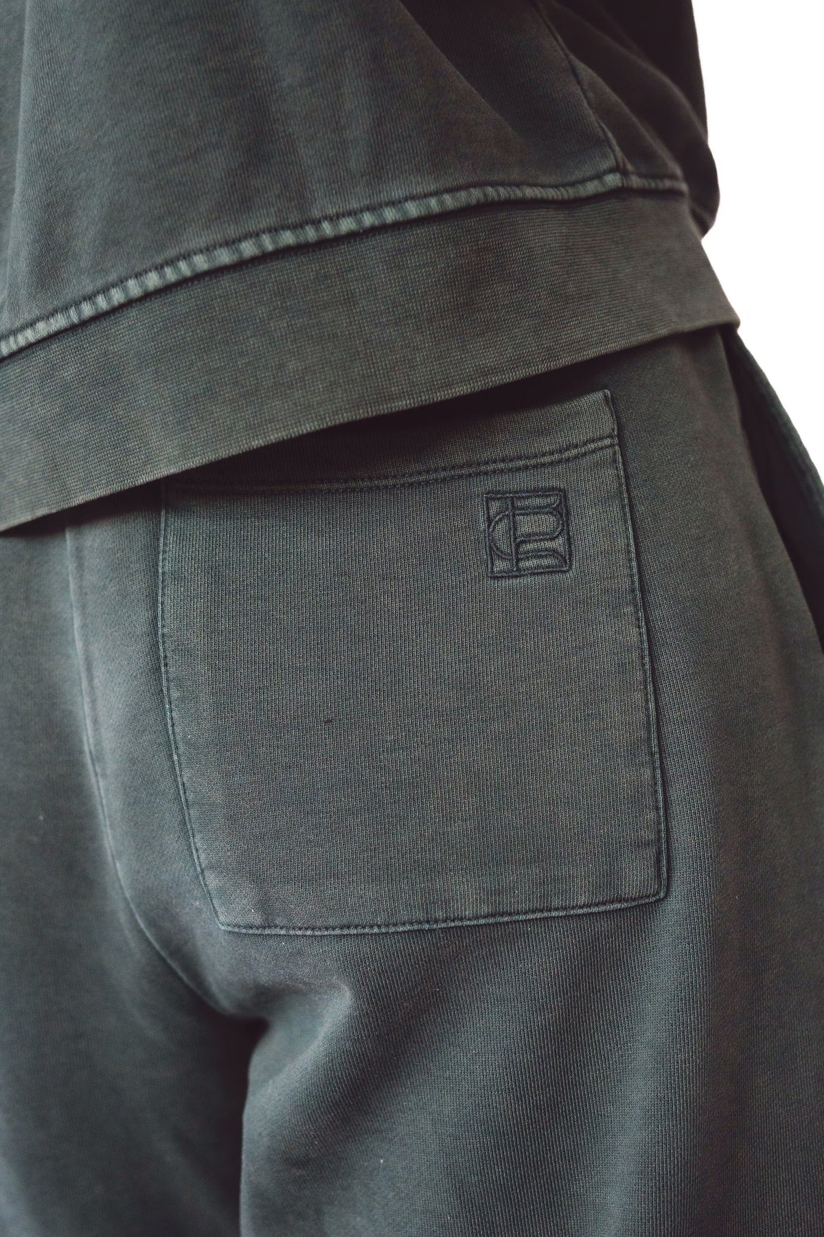 Mila Sweatpants - Dark Green