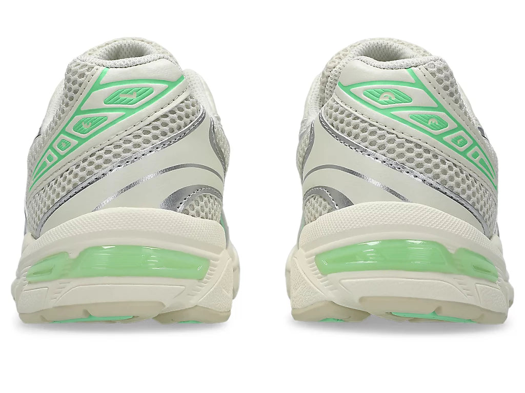 Gel-1130 - Pale Oak/Menthol