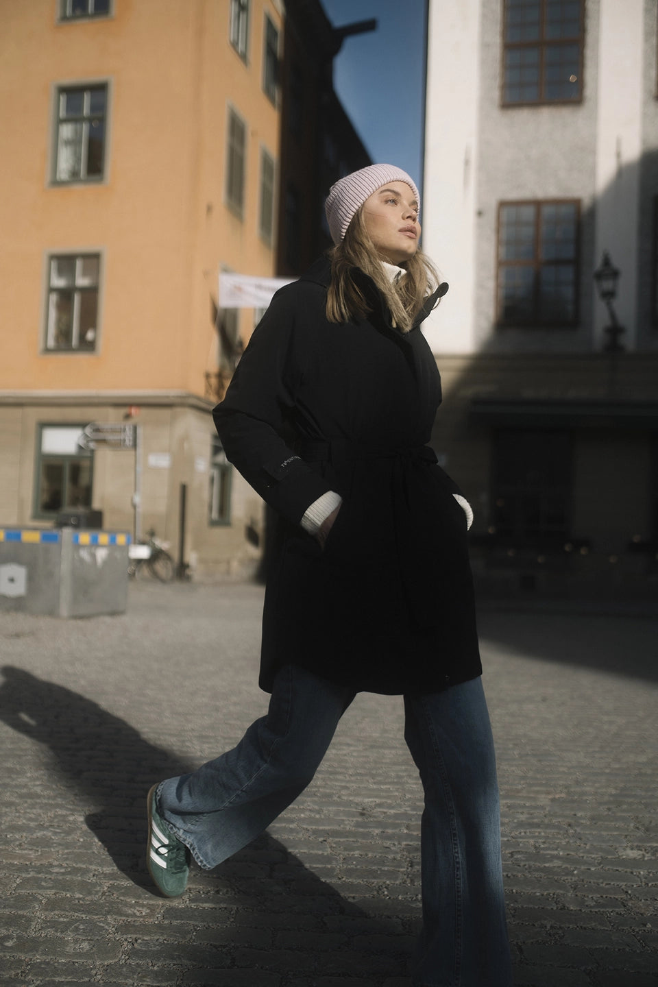 Mode Insulated Cape - Sort
