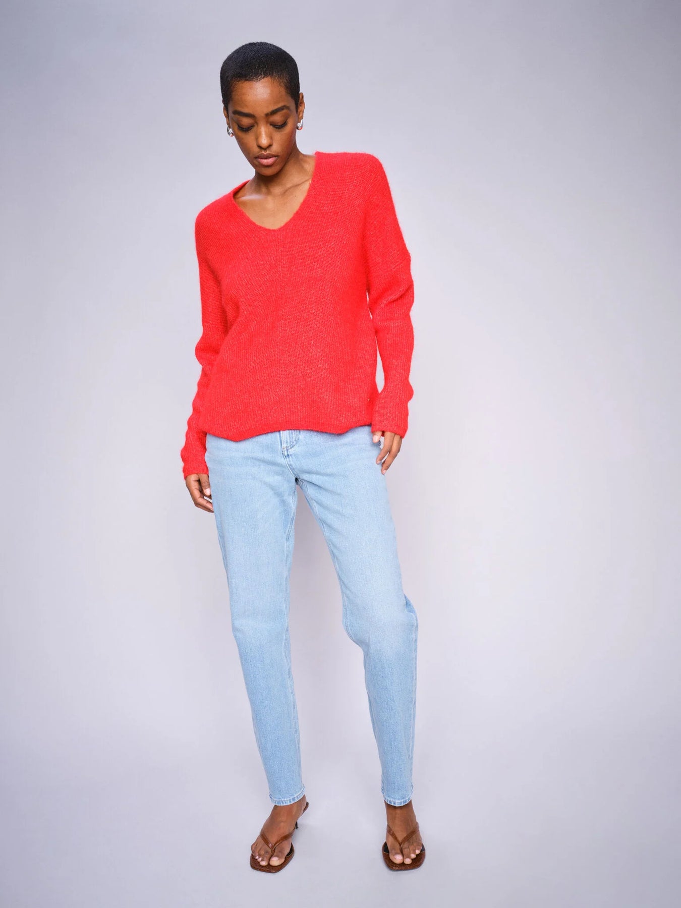 Thora V-Neck Knit - Chinese Red