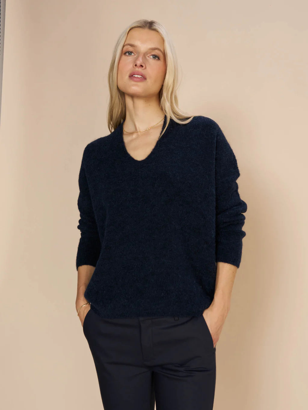Thora V-Neck Knit - Salute Navy