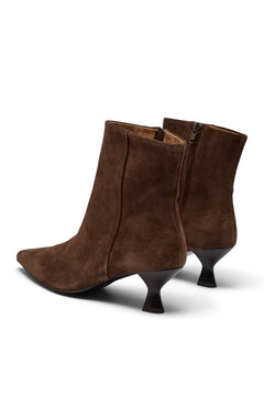Violetta - Brown Suede