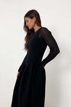 Elona Voluminous Skirt Knitted Midi Dress - Black