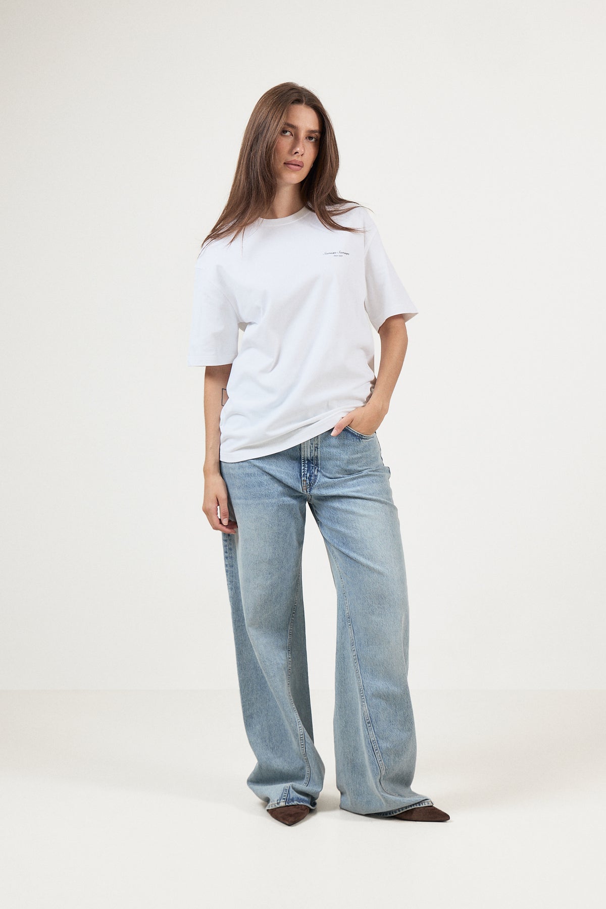 Sauni T-Shirt - White Building