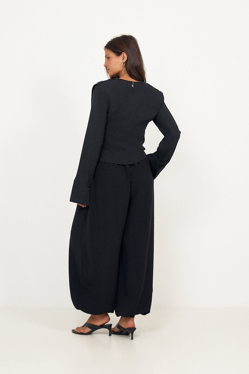 Balloon Pleated Pants - Svart