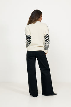 Pavidi - White Geometric Pattern