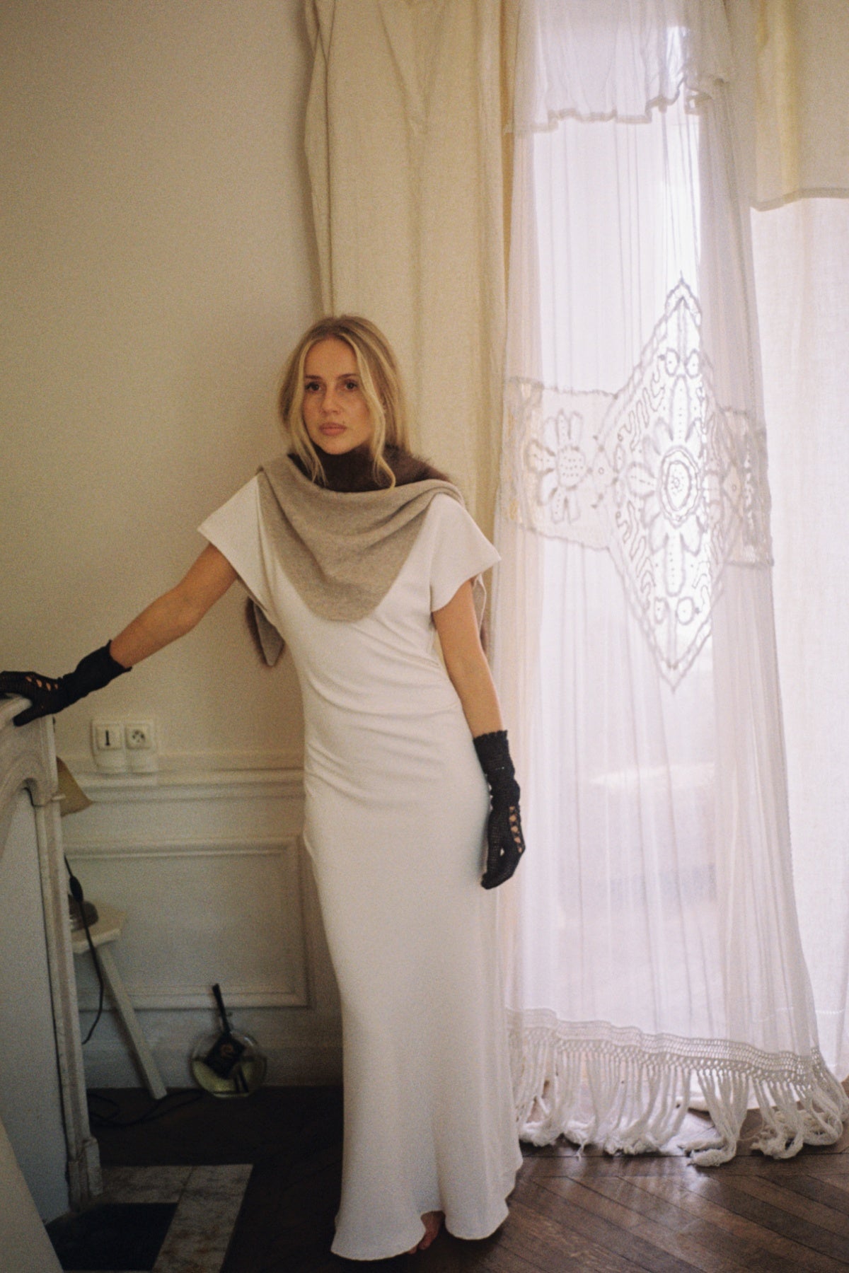 Adelie Crepe Dress - Ivory