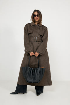 Large Ruched Tote In Soft Pebbled Calf - Black