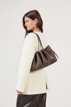 Scallop Shoulder Bag Pebble Grain Leather - Espresso