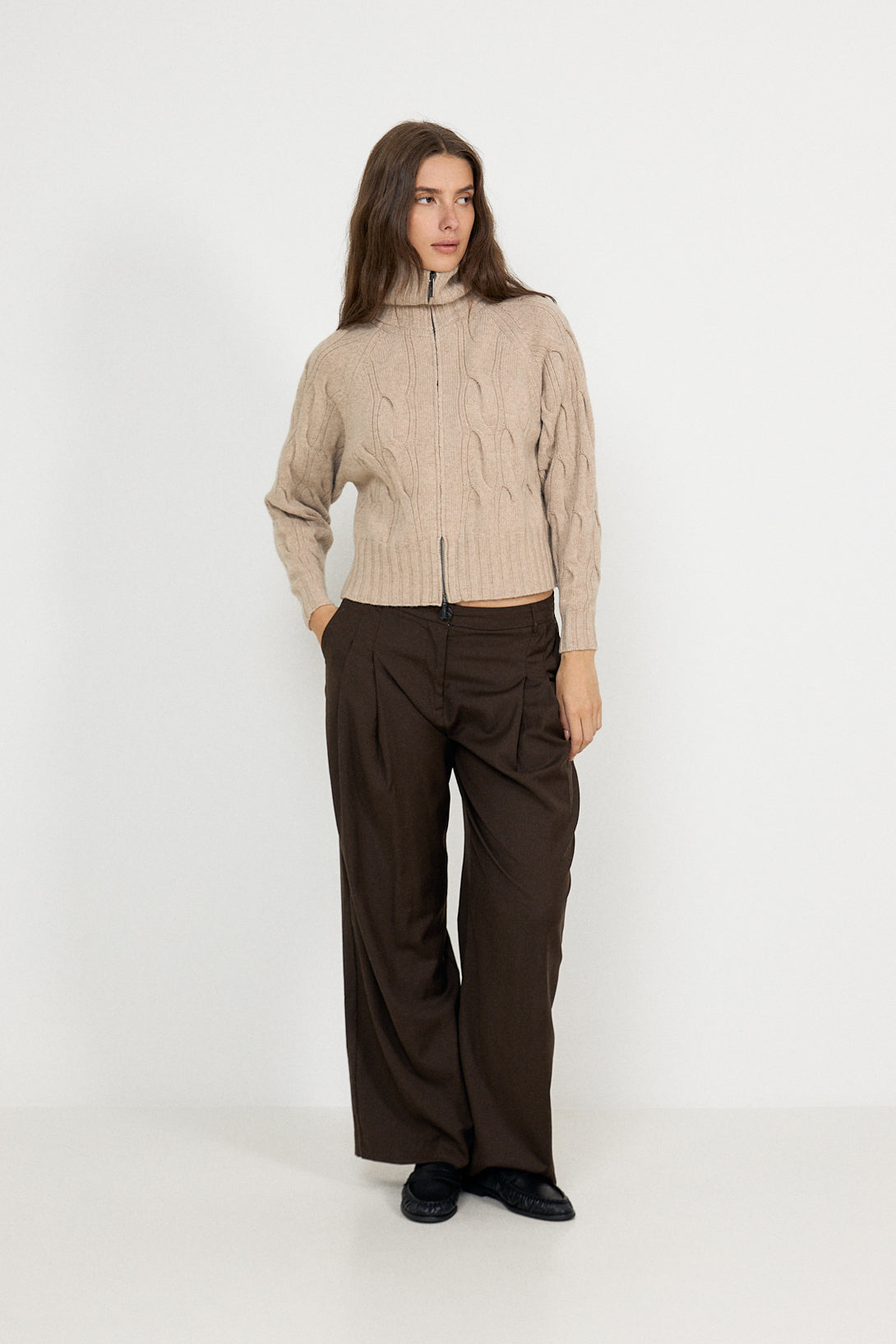 5660 Cosima Zip - Champagne Beige