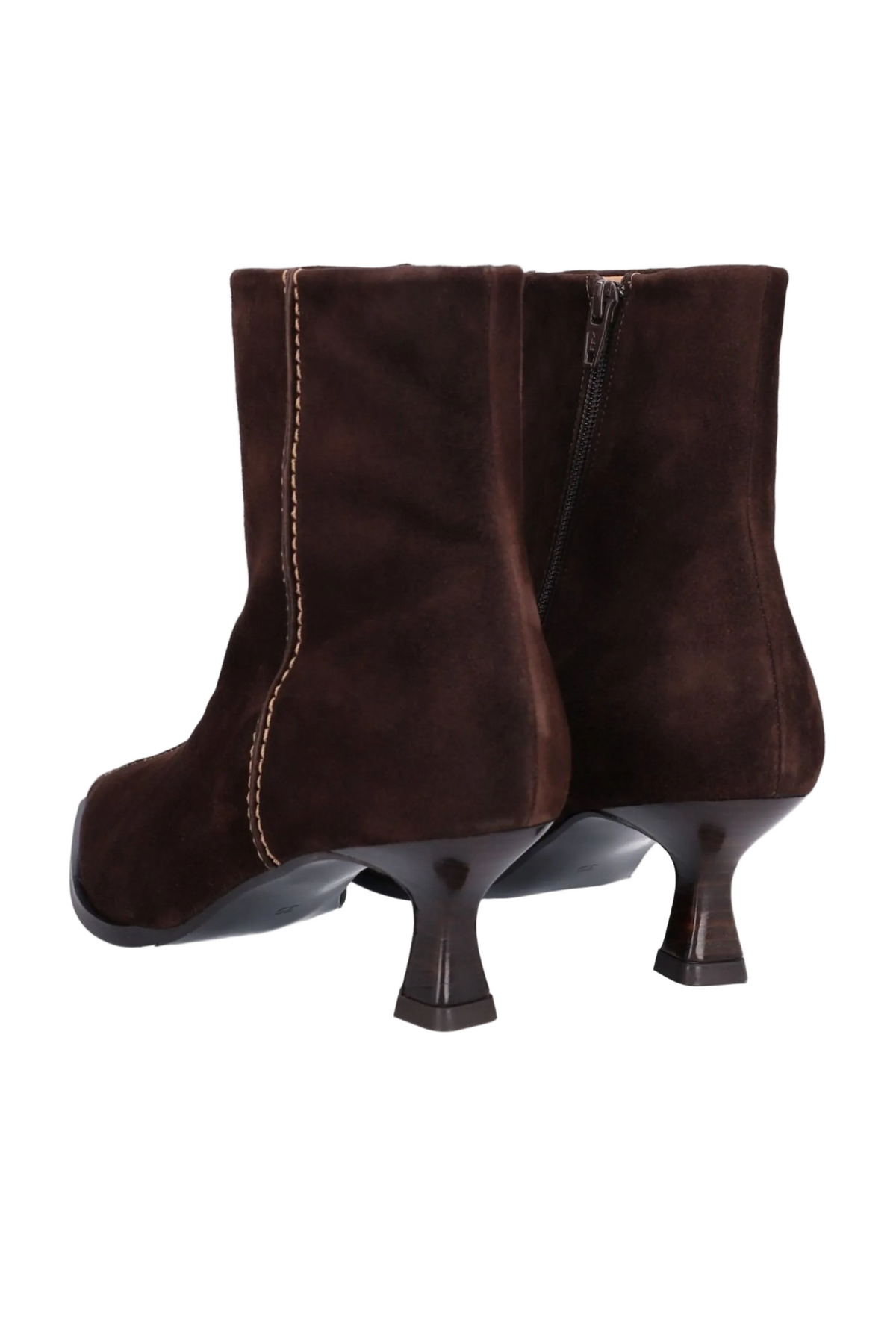 B1407 - Dark Brown 490 Suede