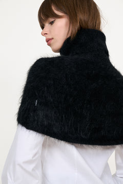 Sylvia Chunky Neck - Black