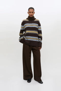 Sarut Sweater 16362 - Delicioso St.