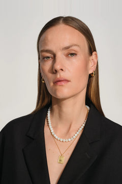 Cove Necklace - White Mop