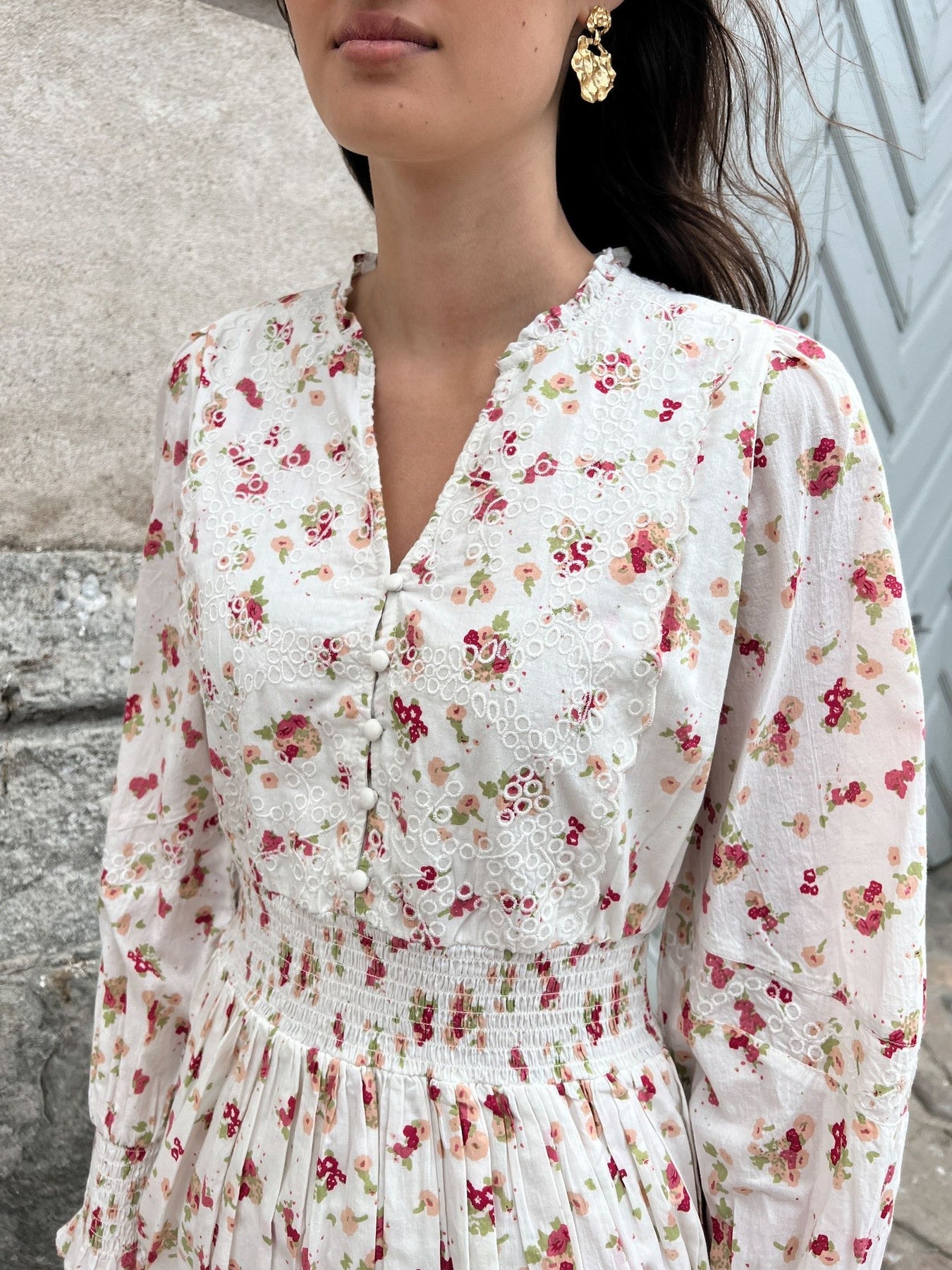 Daffodil Embroidery Dress - White