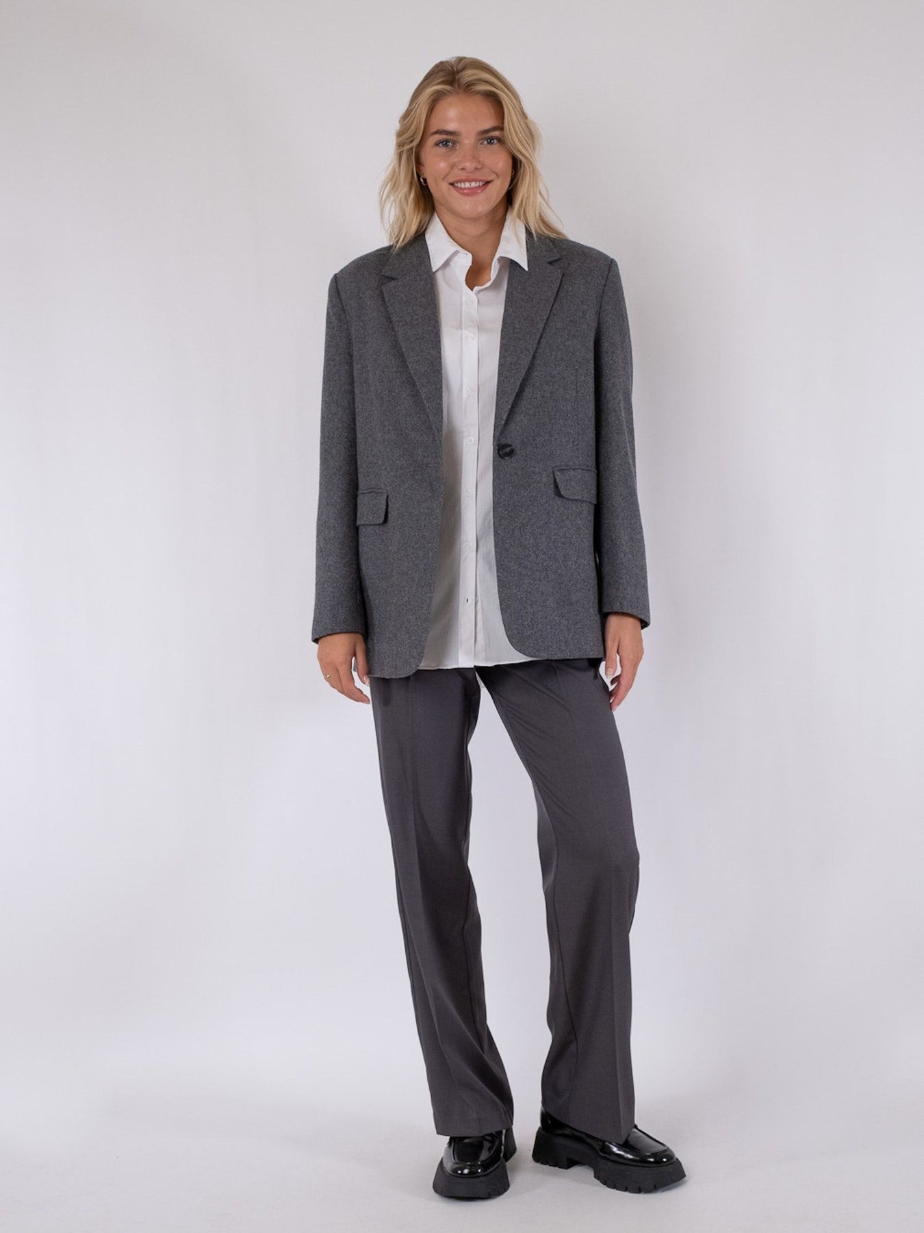 Gaby Structure Blazer - Dark Grey