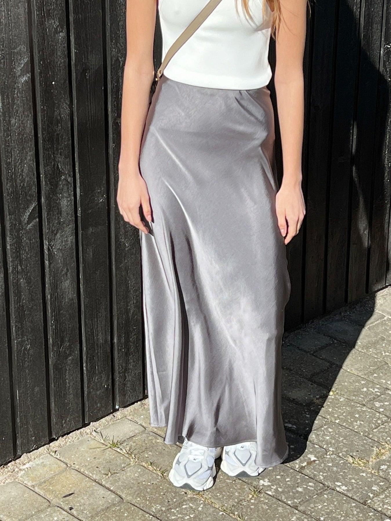 Vicky Heavy Sateen Skirt - Dark Grey