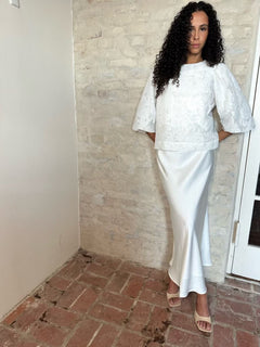 Klea Heavy Sateen Skirt - White