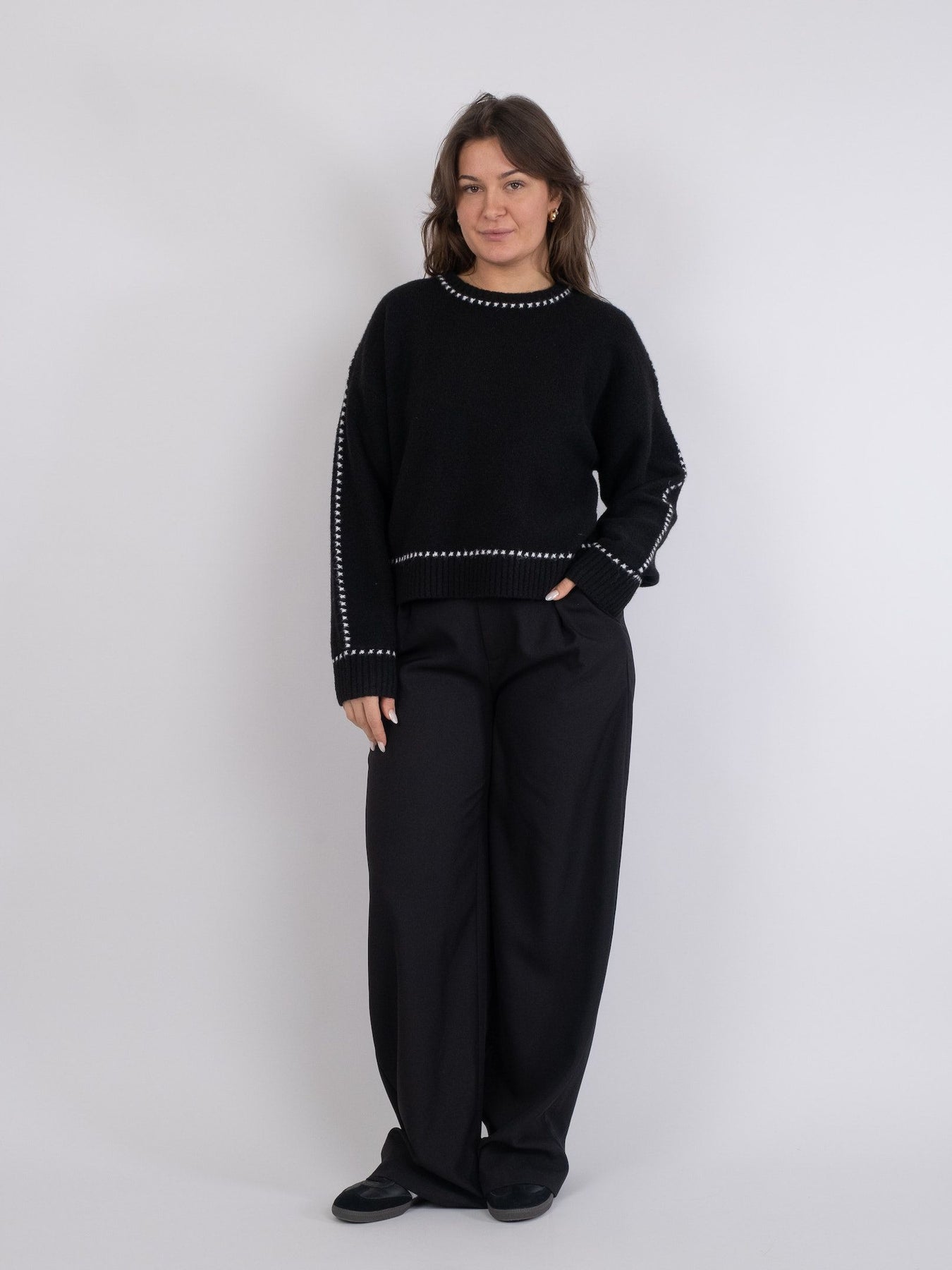 Detri Knit Blouse - Black